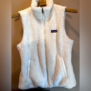 Women’s Patagonia Fleece Vest - large